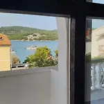 Perina בית הארחה טיסנו