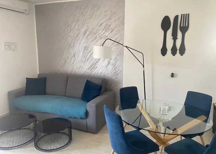 ゲストハウス Perina ティスノ