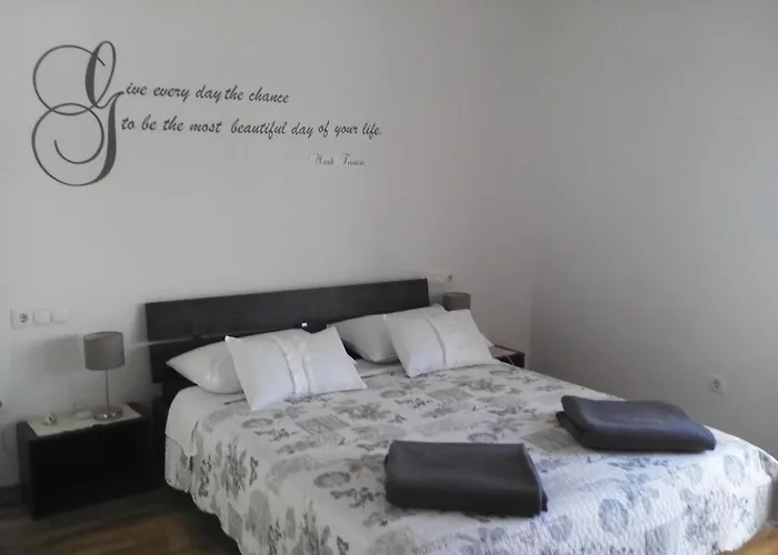 ゲストハウス Perina