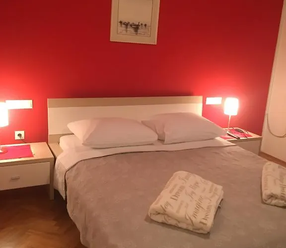 Perina ゲストハウス 3*