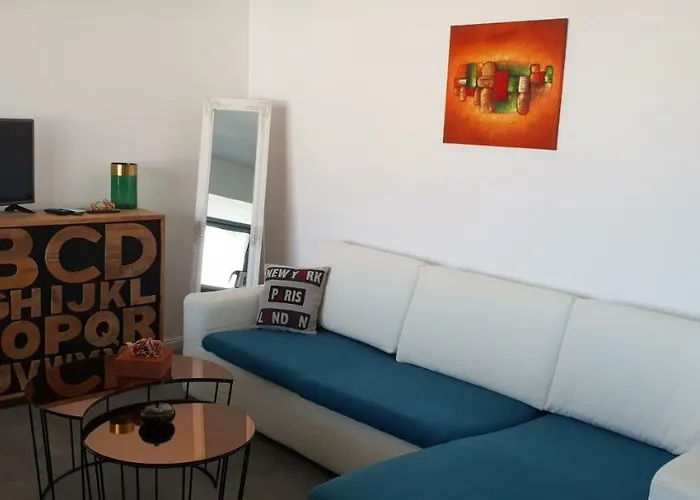 Perina ゲストハウス