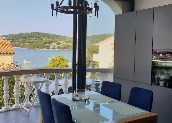 Perina 3* ティスノ