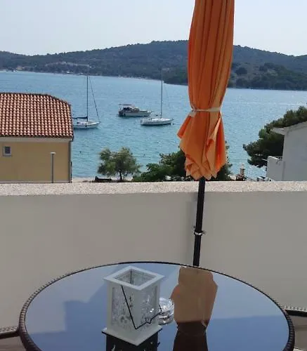 Perina 3* ティスノ